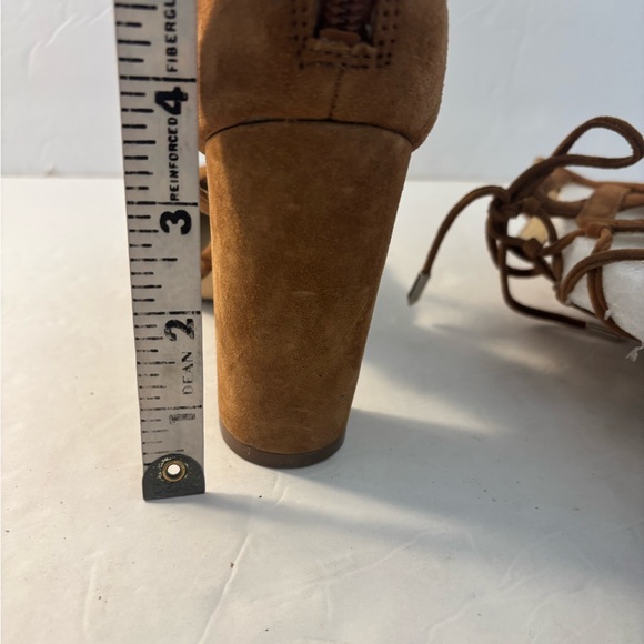 MARC FISHER Shellie Lace-Up Suede Pump Brown Size 6.5 - Picture 9 of 9